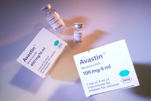 Roche Avastin bevacizumab cancer packs